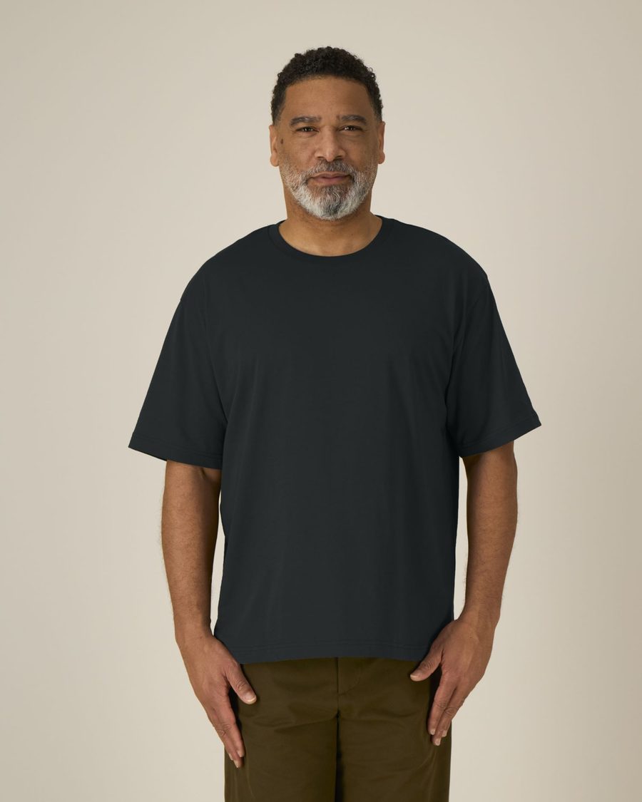 Breezer — Farbe BLACK