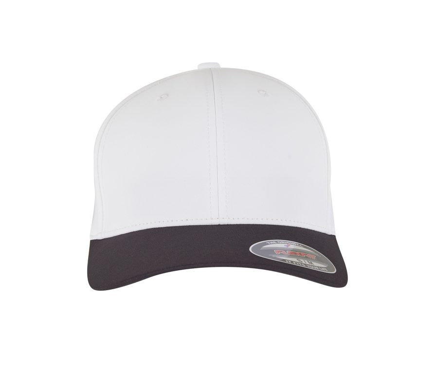 FLEXFIT TECH WATER REPELLENT CAP — Farbe BLACK / WHITE